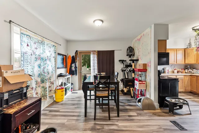 $177,900 | 2338 North Clinton Street, Fort Wayne, IN 46805