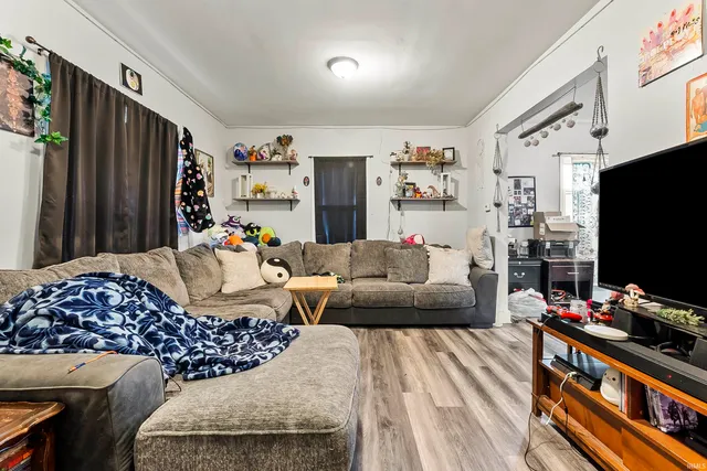 $177,900 | 2338 North Clinton Street, Fort Wayne, IN 46805