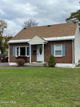 $25,200 | 36 Glenville Street, Unit 1, Rotterdam, NY 12306