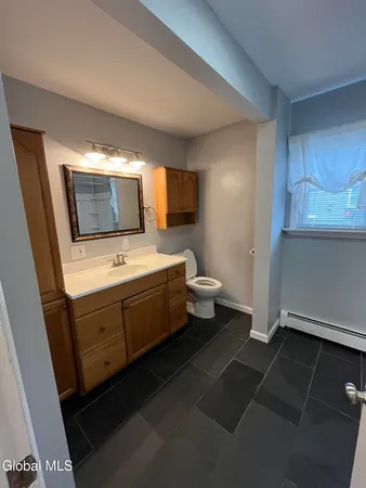 $25,200 | 36 Glenville Street, Unit 1, Rotterdam, NY 12306