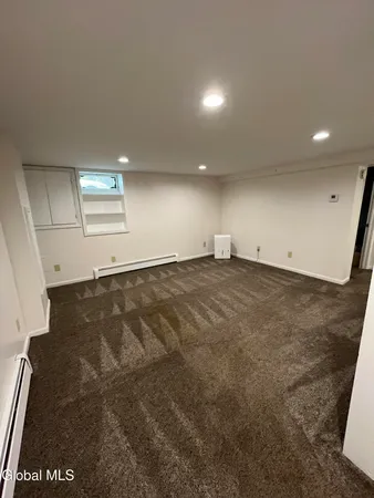 $25,200 | 36 Glenville Street, Unit 1, Rotterdam, NY 12306