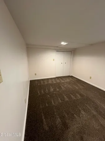 $25,200 | 36 Glenville Street, Unit 1, Rotterdam, NY 12306