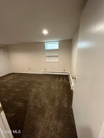 $25,200 | 36 Glenville Street, Unit 1, Rotterdam, NY 12306