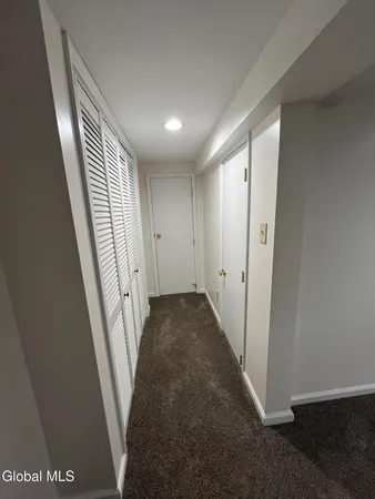 $25,200 | 36 Glenville Street, Unit 1, Rotterdam, NY 12306