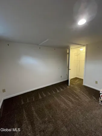 $25,200 | 36 Glenville Street, Unit 1, Rotterdam, NY 12306