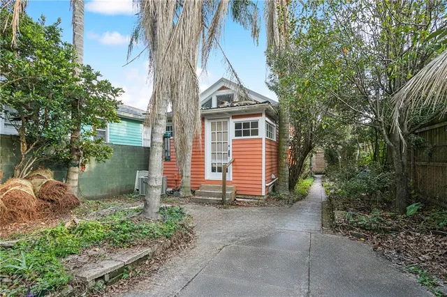 $445,000 | 322 Adams Street, New Orleans, LA 70118