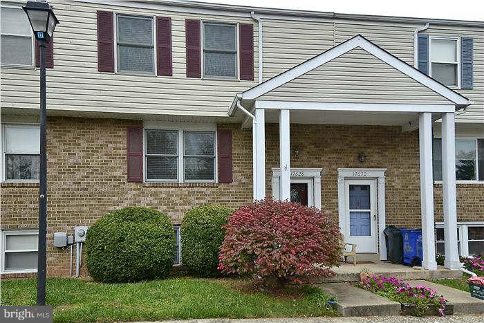 17628 Kohlhoss Road Poolesville, MD 20837 - Photo 1 of 1 a view of a house with a garden