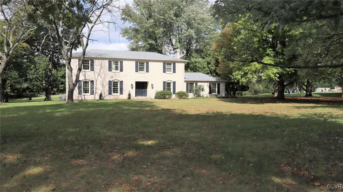 2233 Nottingham Road Allentown, PA 18103 - Photo 1 of 19 Gallery Image 1