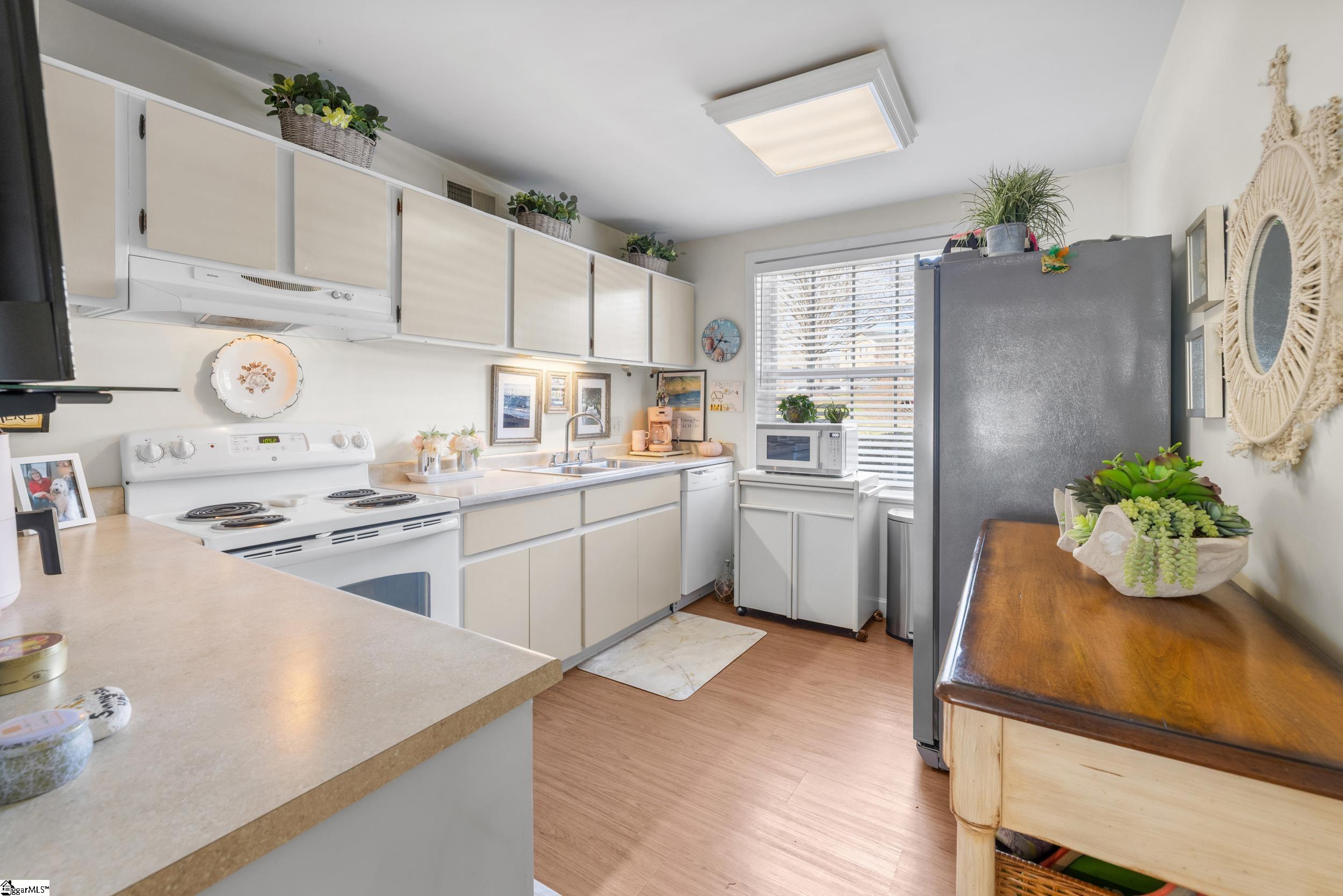 925 Cleveland Street, Unit 59 Greenville, SC 29601 - Photo 13 of 32