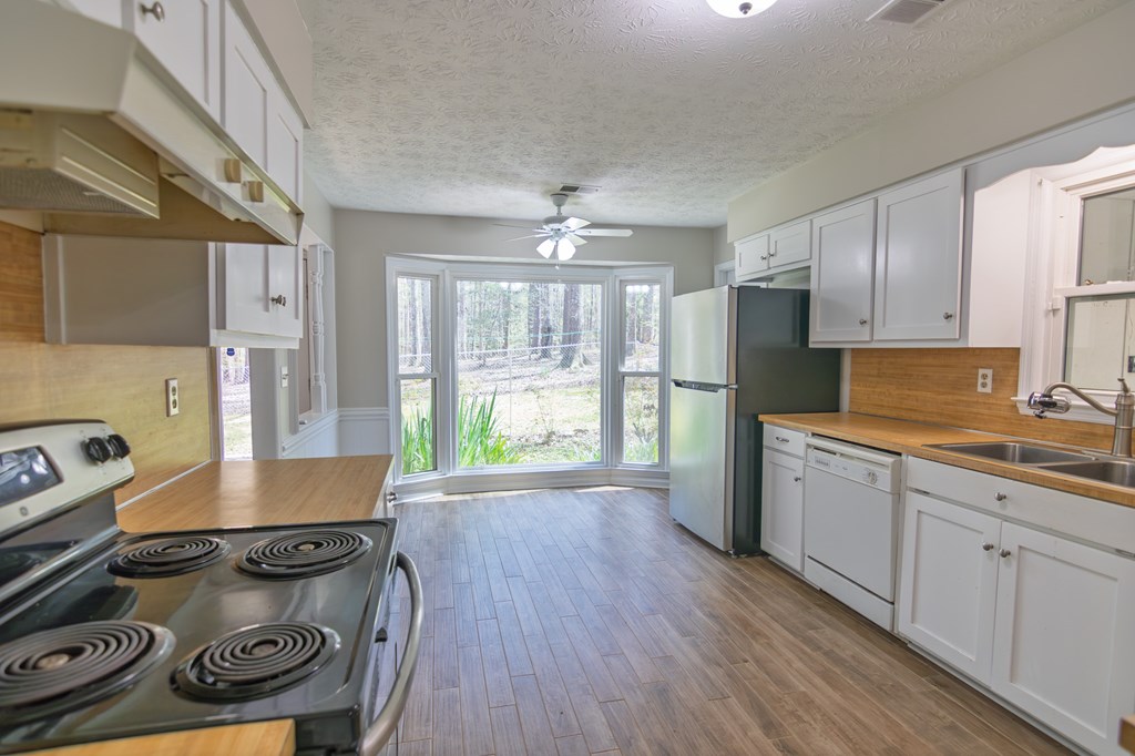 1026 Denney Road Cataula, GA 31804 - Photo 16 of 39