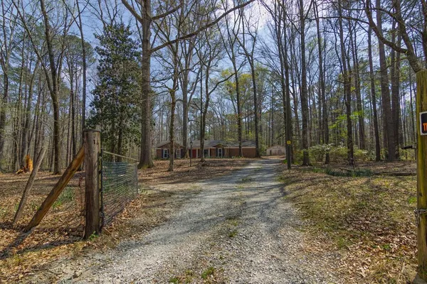 $2,150 | 1026 Denney Road, Cataula, GA 31804