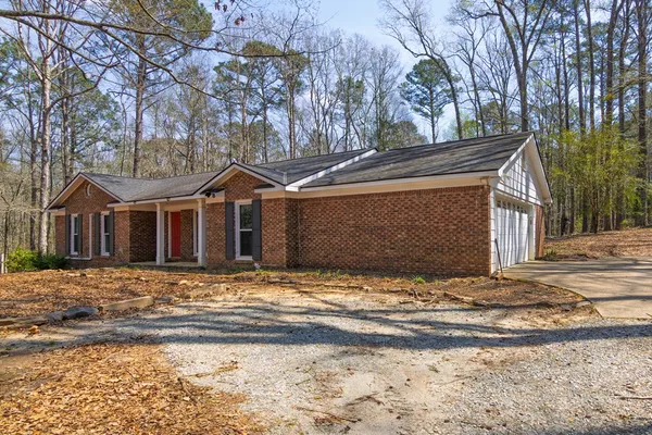 $2,150 | 1026 Denney Road, Cataula, GA 31804