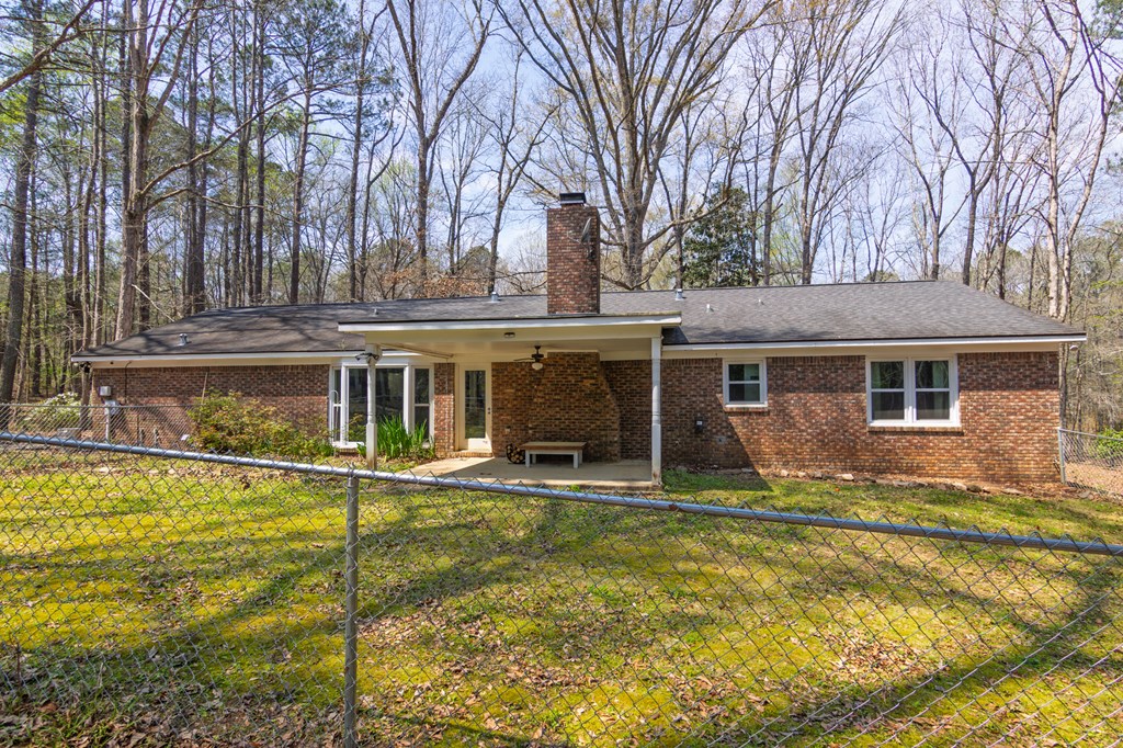 1026 Denney Road Cataula, GA 31804 - Photo 7 of 39