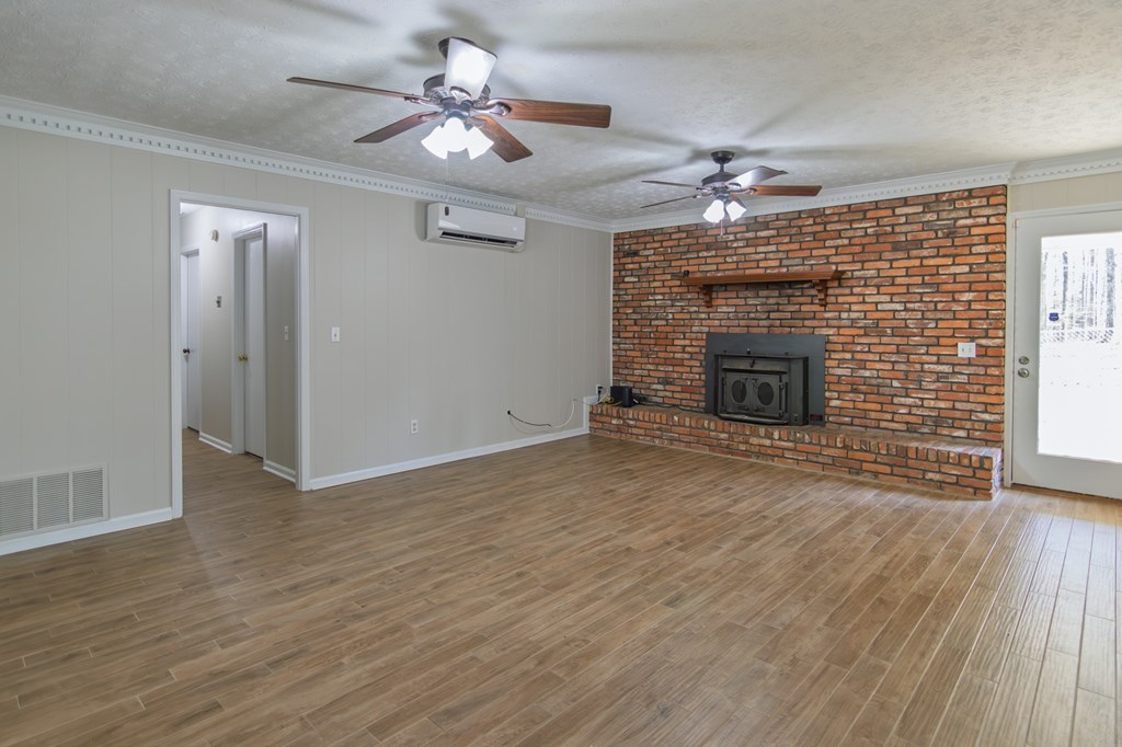 1026 Denney Road Cataula, GA 31804 - Photo 10 of 39