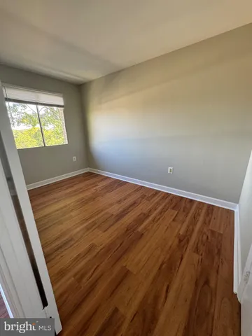 $1,900 | 12705 Dara Drive, Unit 302, Woodbridge, VA 22192