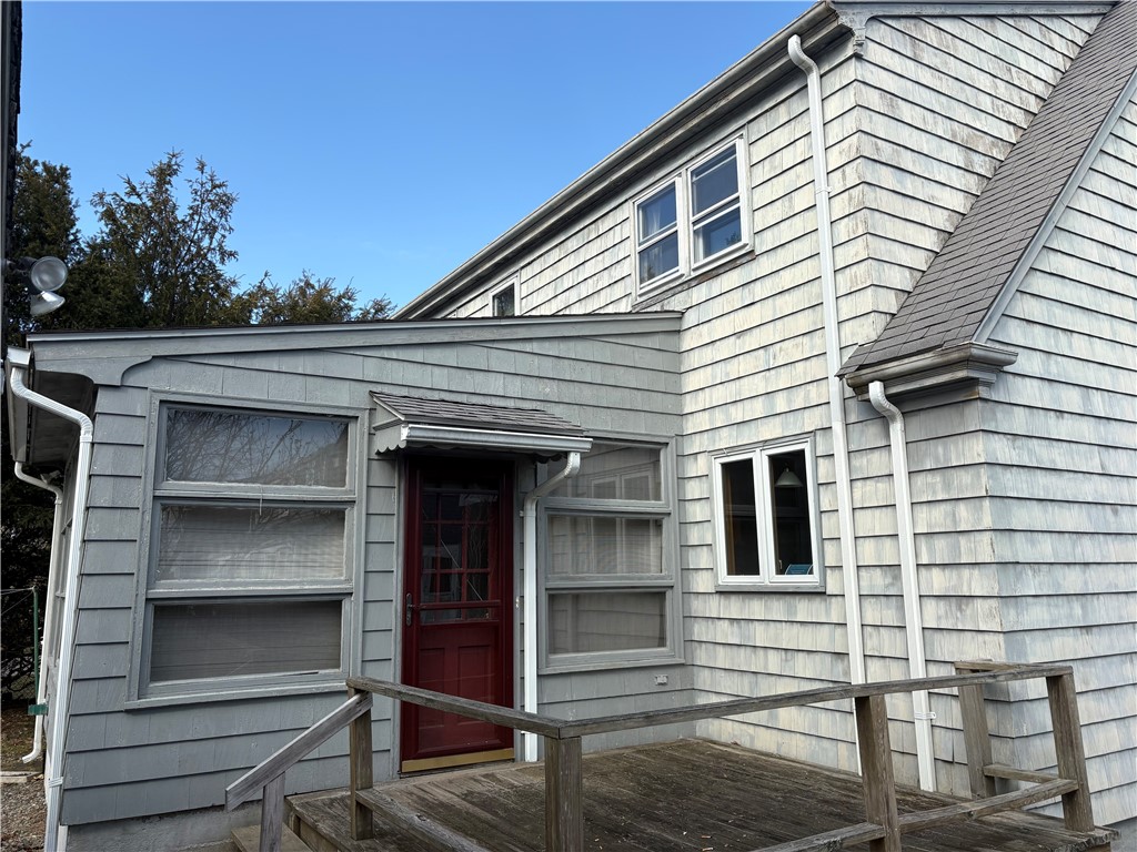 10 Jesse Davis Lane Barrington, RI 02806 - Photo 3 of 19