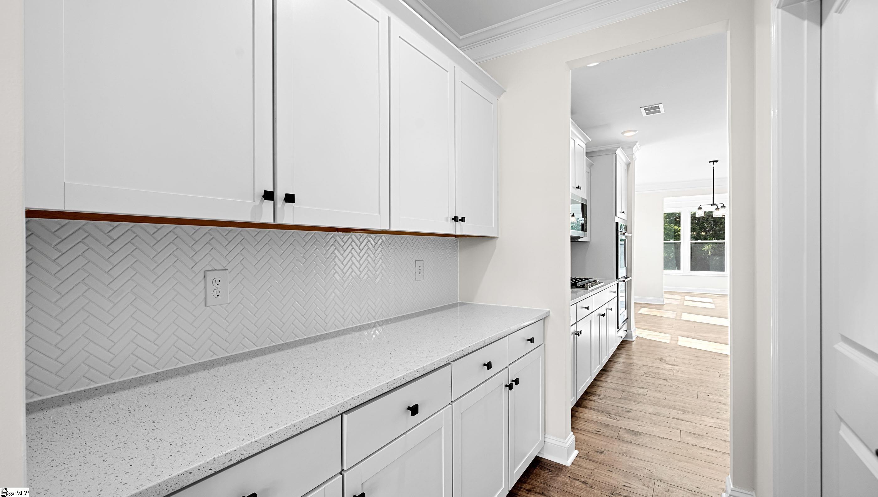 304 Oakmonte Circle Greenwood, SC 29649 - Photo 11 of 47