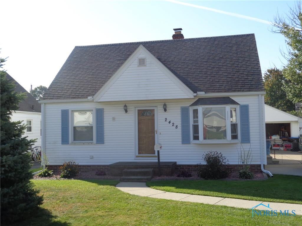 2428 Brown Road Oregon, OH 43616 - Photo 3 of 31 Gallery Image 3