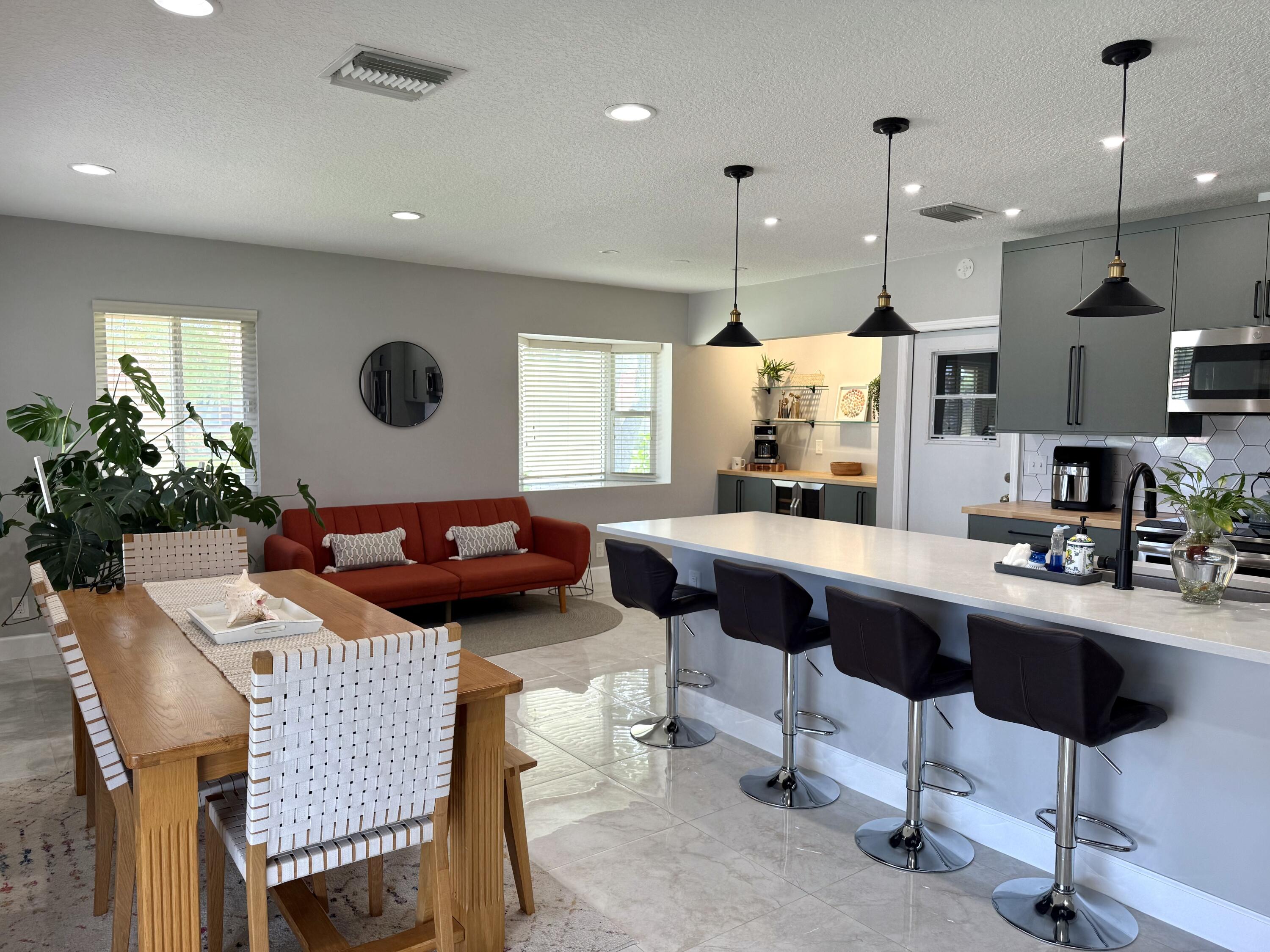 367 Northwest 42nd Street Boca Raton, FL 33431 - Photo 2 of 29 Kitchen_1