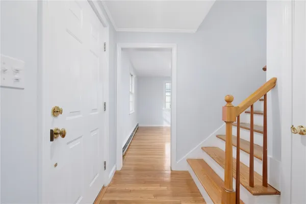 $4,500 | 4 Longmeadow Avenue, Middletown, RI 02842