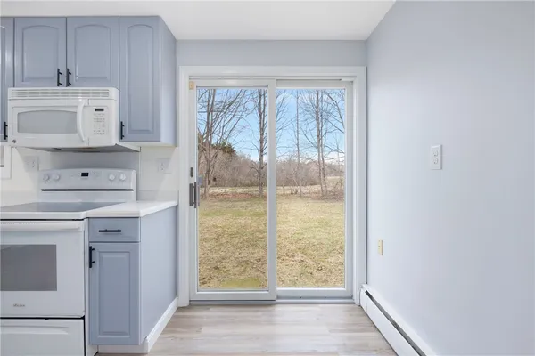 $4,500 | 4 Longmeadow Avenue, Middletown, RI 02842