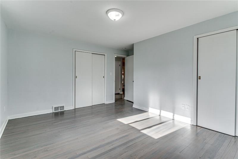 510 Edgewood Road Pittsburgh, PA 15221 - Photo 20 of 25 Gallery Image 20