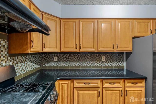 $699,000 | 99 Thoreau Drive, Plainsboro, NJ 08536