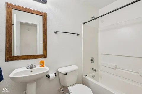 $219,000 | 10881 Mansfield Way, Ingalls, IN 46048