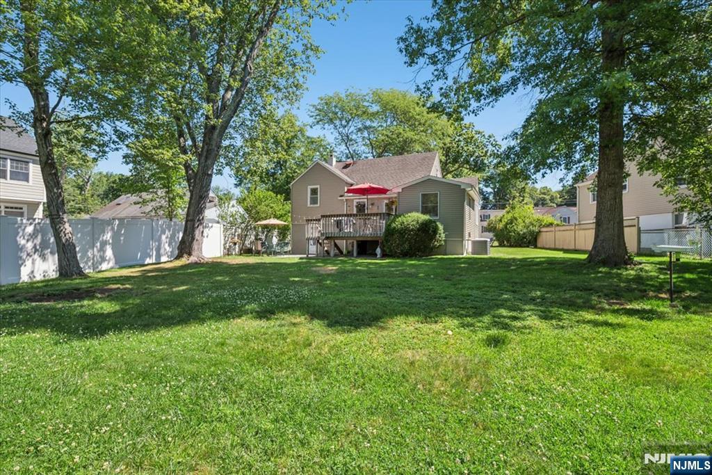 40 Elmwood Road Florham Park, NJ 07932 - Photo 30 of 35