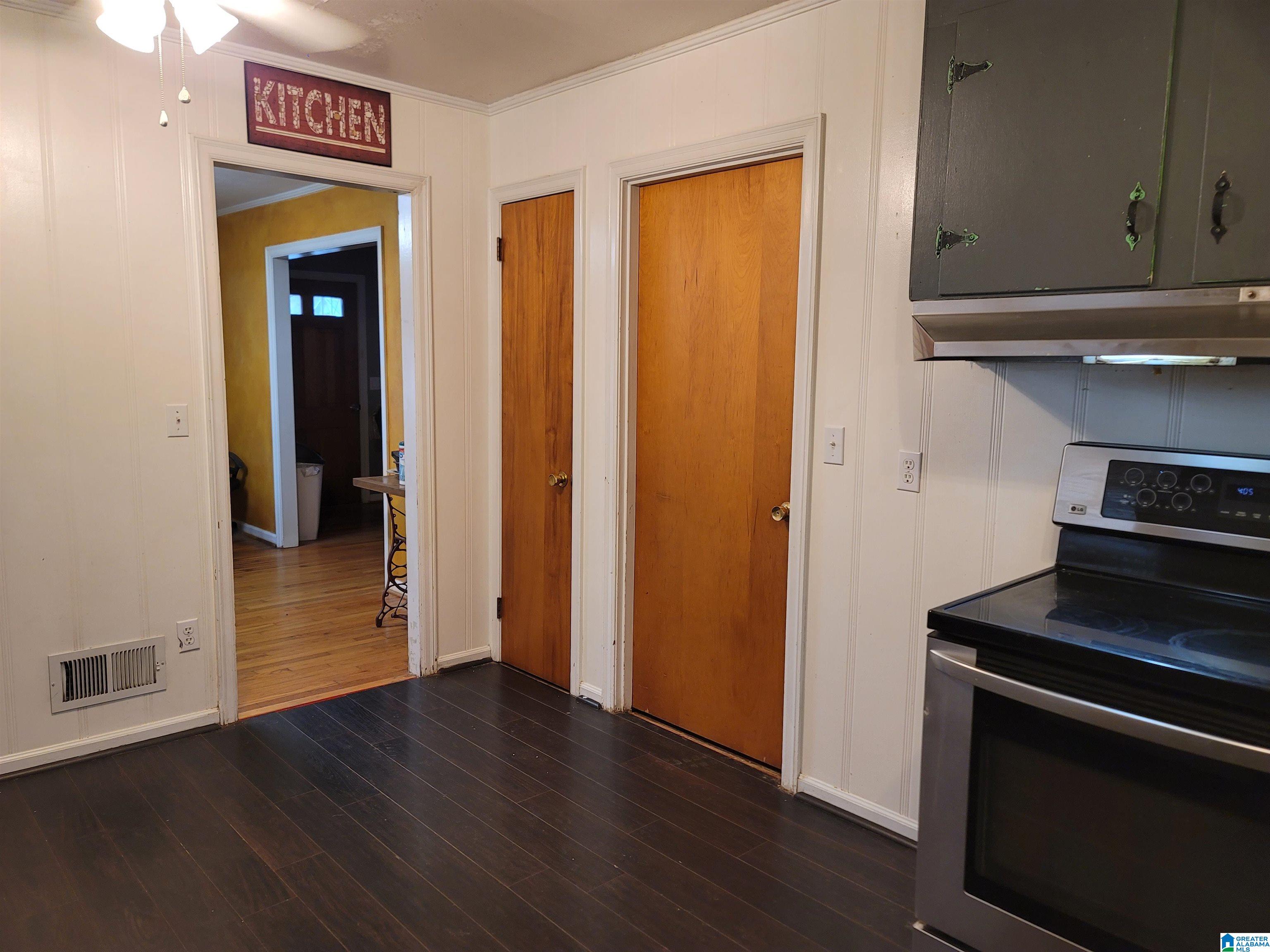 501 Main Street Weaver, AL 36277 - Photo 10 of 34