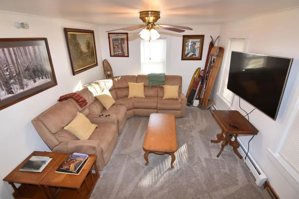 $1,000,000 | 919 A Vermont Rte 100, Hancock, VT 05748