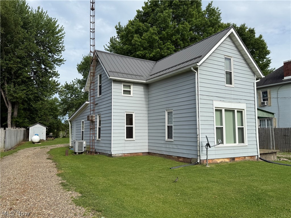 61148 Oakwood Road Byesville, OH 43723 - Photo 2 of 22