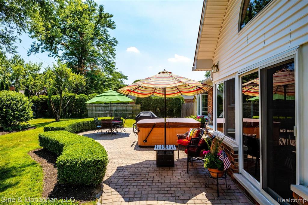 435 Barclay Road Grosse Pointe Farms, MI 48236 - Photo 55 of 60