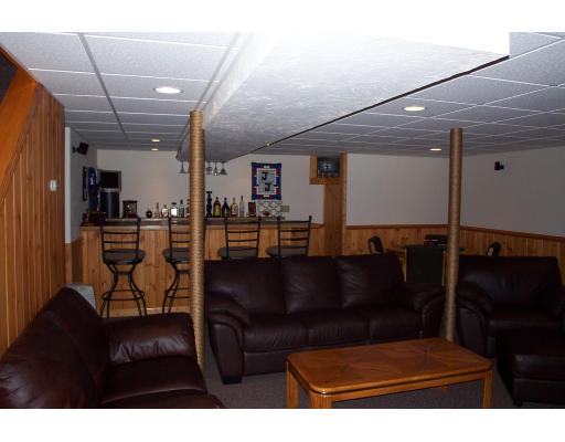 53 Smith Road Charlton, MA 01507 - Photo 11 of 14 Gallery Image 11