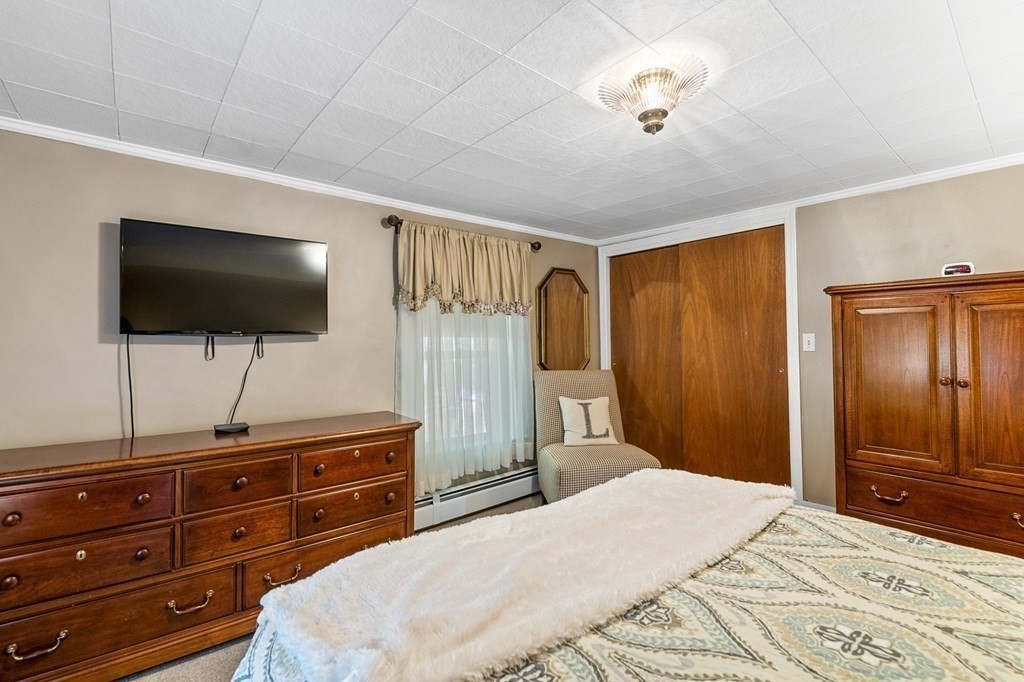 220 Hampshire Road Methuen, MA 01844 - Photo 37 of 40 Gallery Image 37