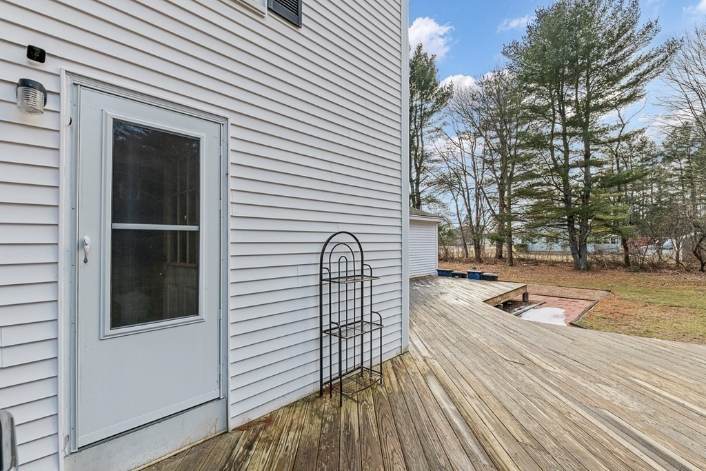 220 Hampshire Road Methuen, MA 01844 - Photo 8 of 40 Gallery Image 8