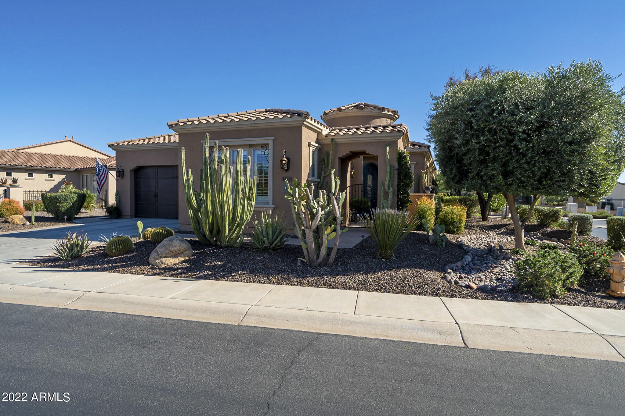1611 East Grand Ridge Road Queen Creek, AZ 85140 - Photo 9 of 84 Front of home