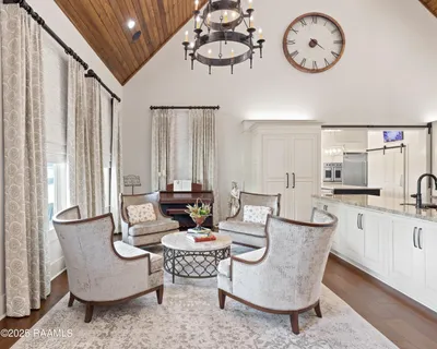 $4,100,000 | 235 North Fieldspan Road, Unit B, Scott, LA 70583