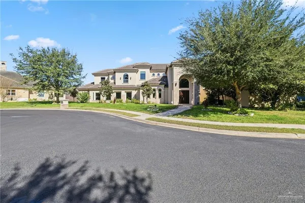 $1,249,000 | 101 East Emory Avenue, McAllen, TX 78504