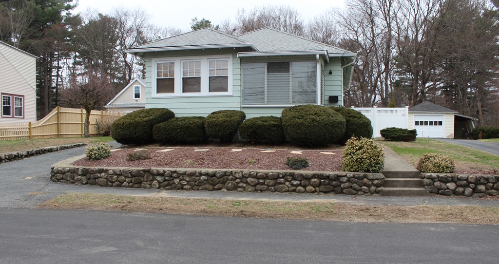 15 Oak Knoll Road Natick, MA 01760 - Photo 1 of 12 Gallery Image 1