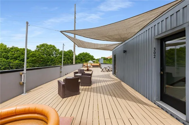 a view of sitting area on roof deck