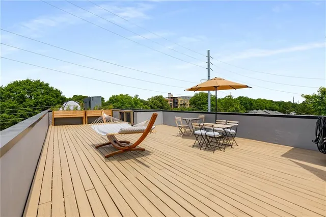 a outdoor view with a sitting space