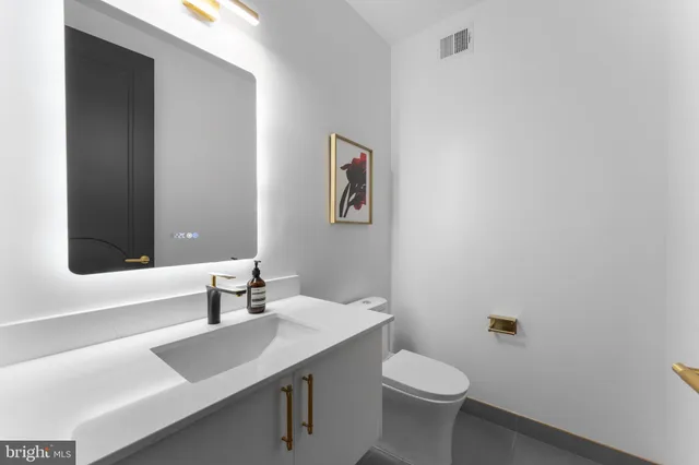 $3,595,000 | 3819 Albemarle Street Northwest, Washington, DC 20016