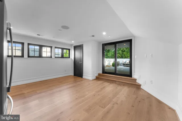 $3,595,000 | 3819 Albemarle Street Northwest, Washington, DC 20016