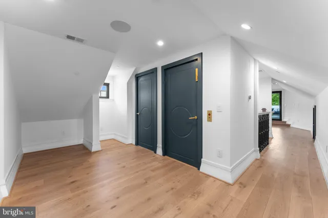 $3,595,000 | 3819 Albemarle Street Northwest, Washington, DC 20016