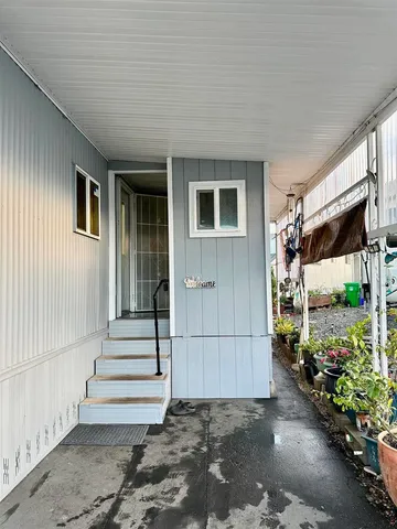 a view of a house with a garage