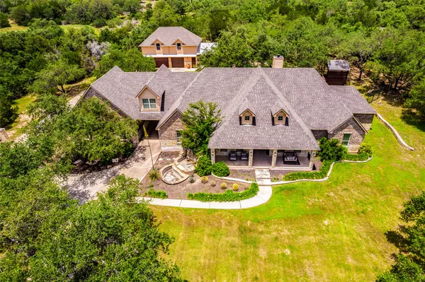 $1,697,000 | 530 Woodland Drive, Driftwood, TX 78619