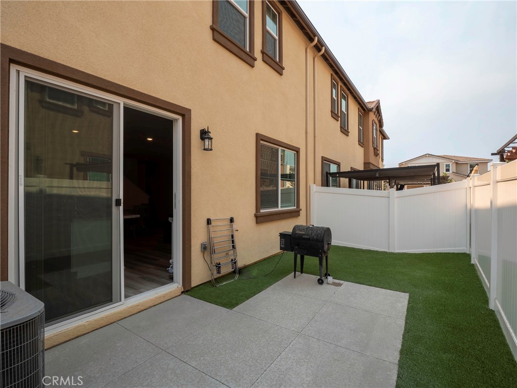 40336 Birchfield Drive Temecula, CA 92591 - Photo 29 of 39 a front view of a house with yard
