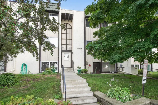 $105,000 | 12846 Nicollet Avenue, Unit 202, Burnsville, MN 55337