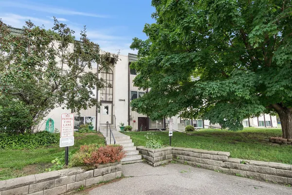 $105,000 | 12846 Nicollet Avenue, Unit 202, Burnsville, MN 55337